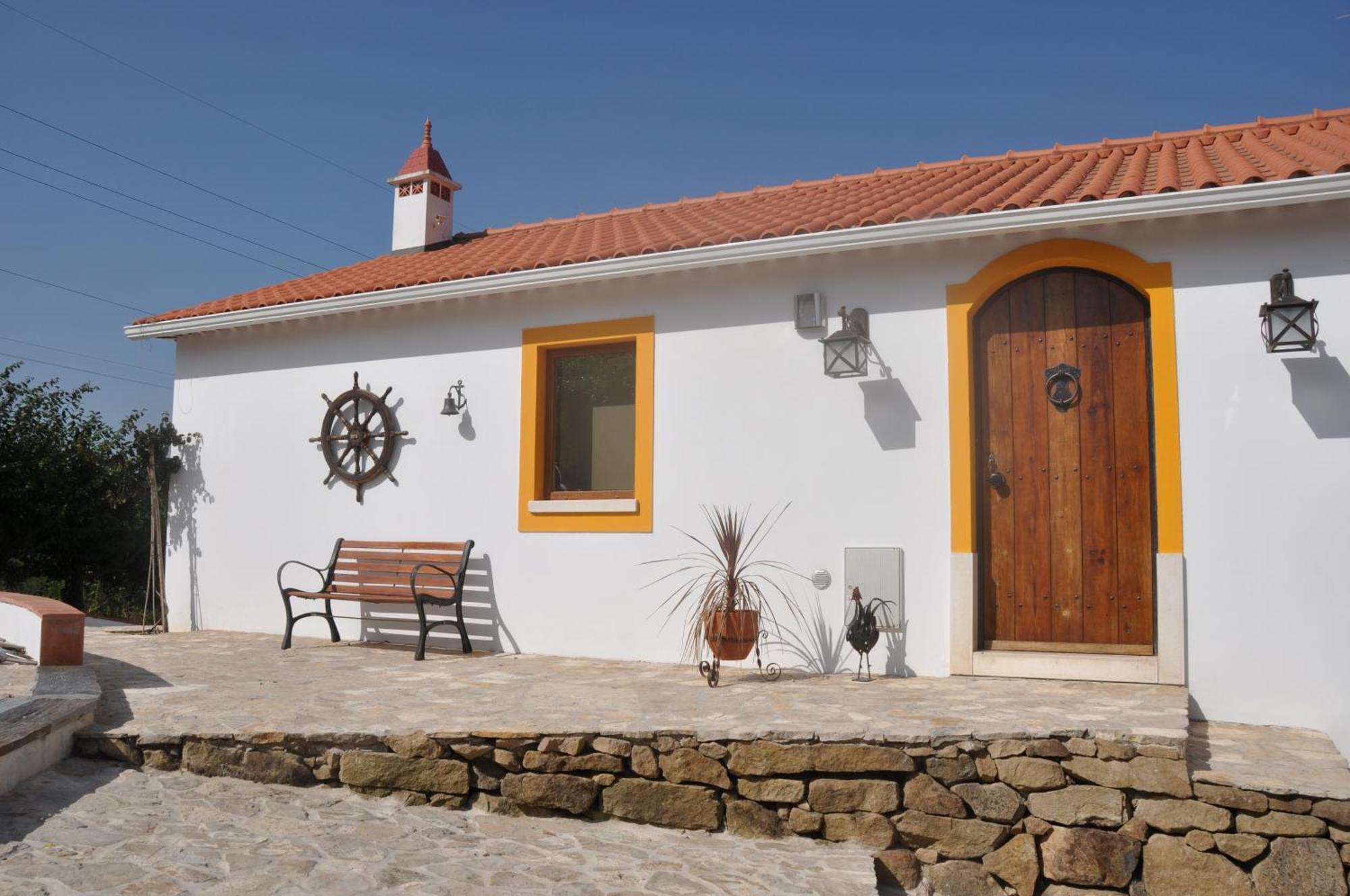 Quinta Do Bom Vento Guest House Obidos Bagian luar foto