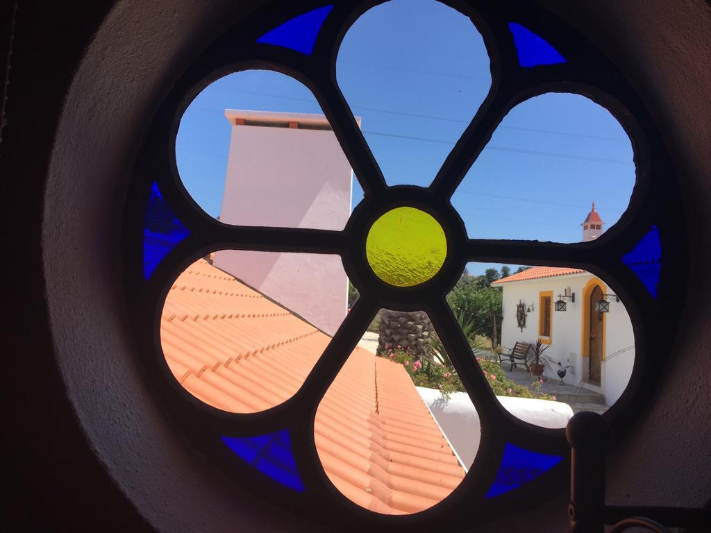 Quinta Do Bom Vento Guest House Obidos Bagian luar foto
