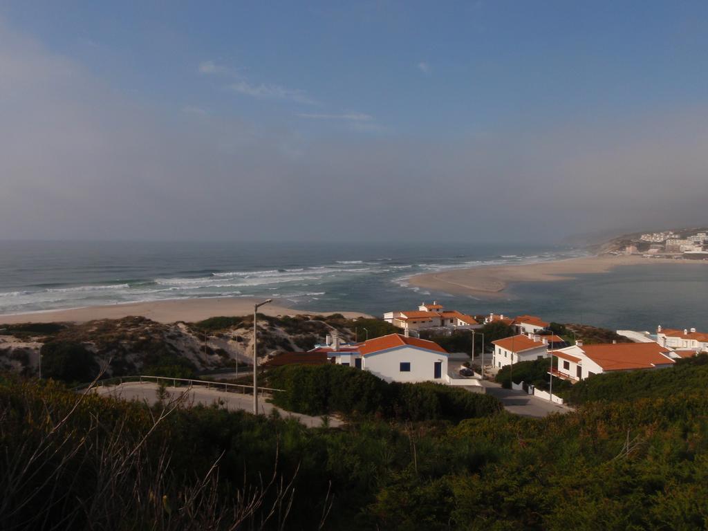 Quinta Do Bom Vento Guest House Obidos Bagian luar foto